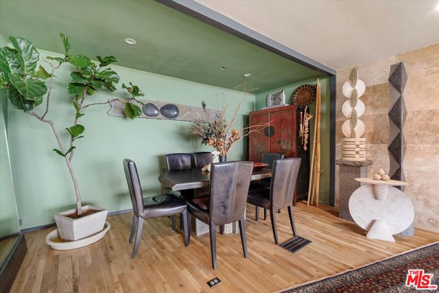 6190 Temple Hill Drive, Los Angeles CA: https://media.crmls.org/mediaz/eb0ed84c-cc4f-4c73-be6c-39c19b21fafa.jpg