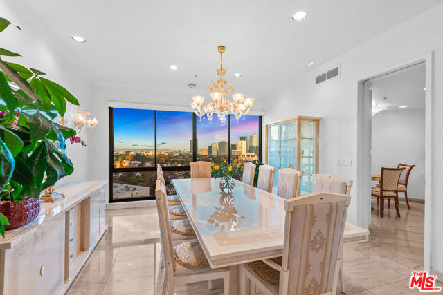 10490 Wilshire Boulevard, Los Angeles CA: https://media.crmls.org/mediaz/eb0feaa8-0268-4a7e-a1de-beeb531f8e6e.jpg