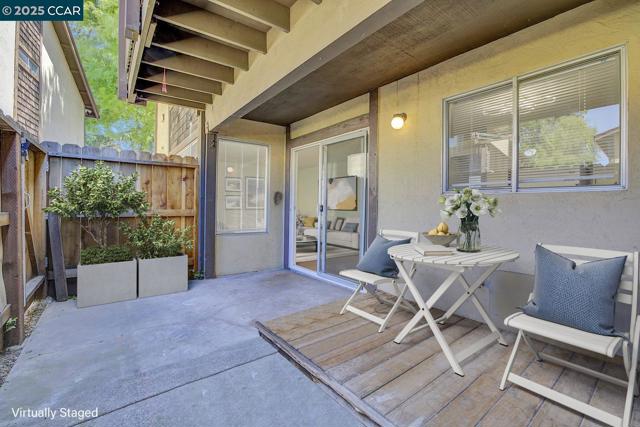 1440 Reganti Pl, Concord CA: https://media.crmls.org/mediaz/eb1110b6-d895-4847-8c8e-ec2cc72be068.jpg