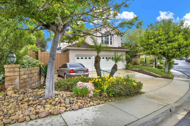 Image 3 of 39 For 12032 Caneridge Rd