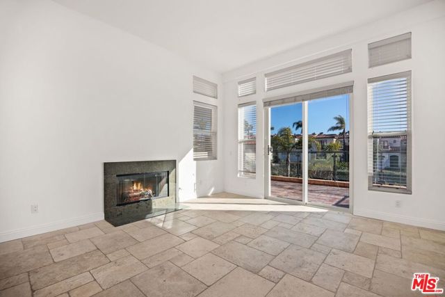 6436 Lunita Road, Malibu CA: https://media.crmls.org/mediaz/eb11aa27-dd61-42f5-91f8-722561c703a5.jpg
