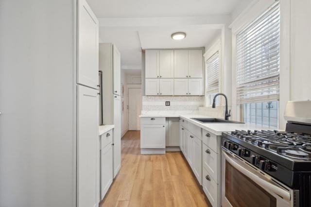 592 22nd Street, Oakland CA: https://media.crmls.org/mediaz/eb12b692-1c15-4f1f-bfdd-65f954cb1605.jpg