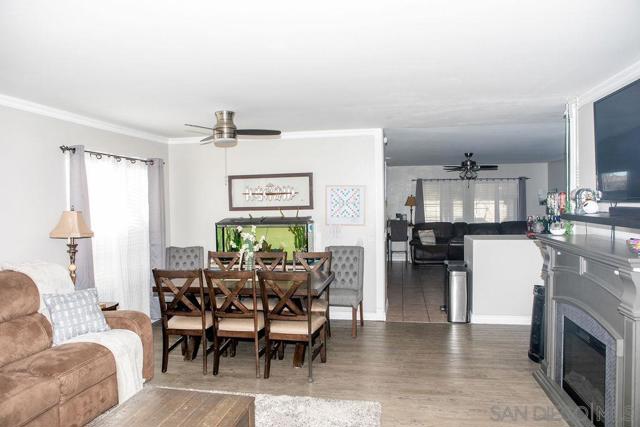 1419 Hummingbird Way, Hemet CA: https://media.crmls.org/mediaz/eb131eed-ac9d-4d4d-9ee4-8f116fc779f9.jpg