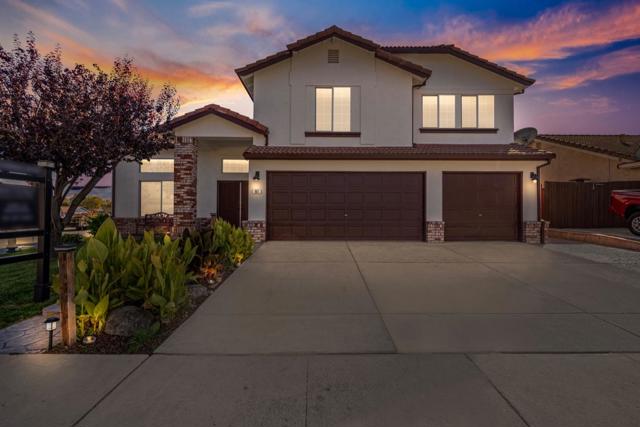 961 Alder Street, Hollister CA: https://media.crmls.org/mediaz/eb1343e9-90c2-495b-8c77-df4dc2435c6a.jpg