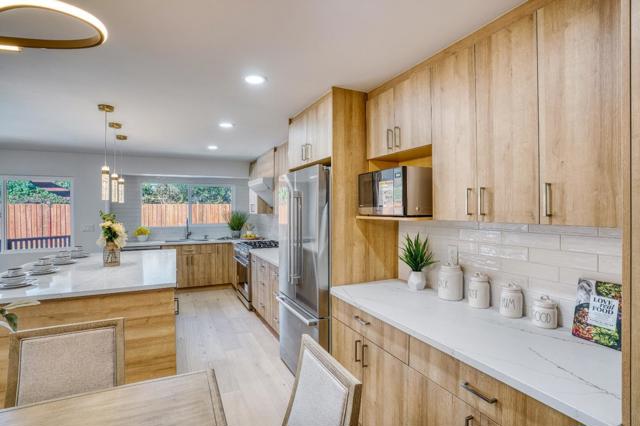 5885 Indian Avenue, San Jose CA: https://media.crmls.org/mediaz/eb13bfa7-5722-43c2-8965-779cd2f4b80e.jpg