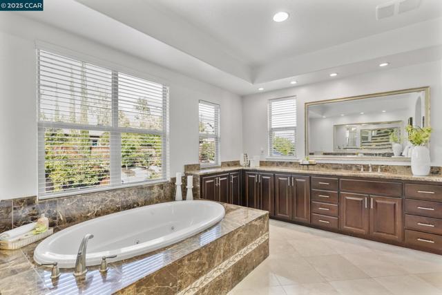 7509 Balmoral Way, San Ramon CA: https://media.crmls.org/mediaz/eb149c16-f53d-4392-b680-7aaf699c3b58.jpg