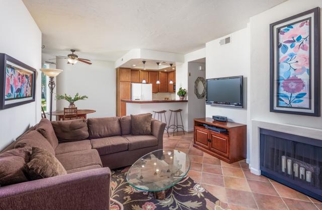 4045 Carmel View Rd, San Diego CA: https://media.crmls.org/mediaz/eb14c5db-3082-4a9d-ac7b-a29e5355bad1.jpg