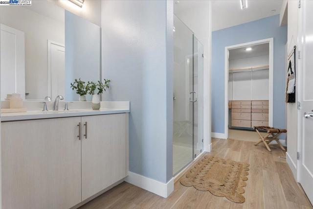 2250 Kilowatt Way, Fremont CA: https://media.crmls.org/mediaz/eb14f15d-82c8-471c-8ace-82bd82a4255c.jpg