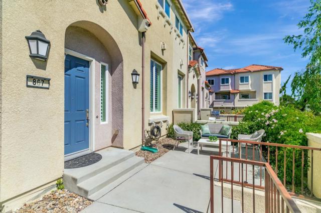 867 Neal, San Jose CA: https://media.crmls.org/mediaz/eb15dd4d-6e6c-4f6d-8fa0-f055431a8871.jpg