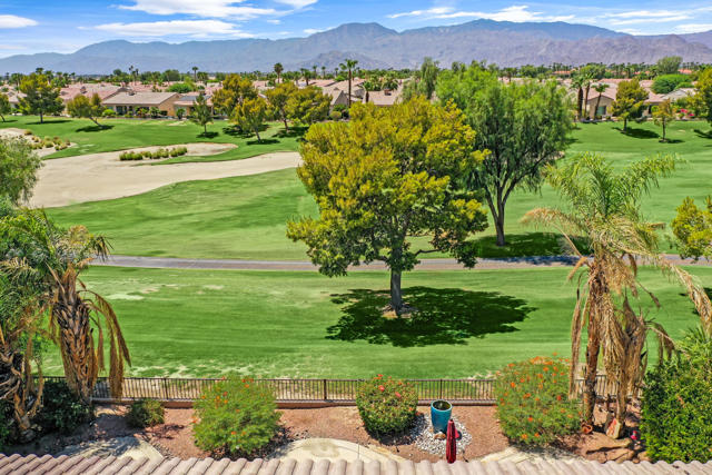 81193 Avenida Tres Lagunas, Indio CA: https://media.crmls.org/mediaz/eb166030-258e-49af-9007-52b271c2ad90.jpg