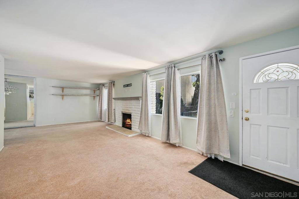 806 4th Ave - photo 4