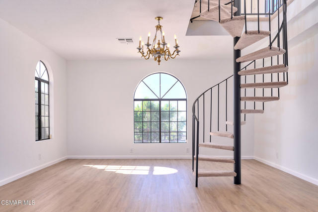 751 Wildwood Avenue, Thousand Oaks CA: https://media.crmls.org/mediaz/eb19488e-fd5e-48d3-8d5c-c111c59c889a.jpg