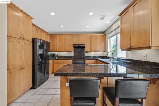 5736 Idlewood Street, Dublin CA: https://media.crmls.org/mediaz/eb1a4712-d306-4208-a1f3-49c4d2a6e086.jpg