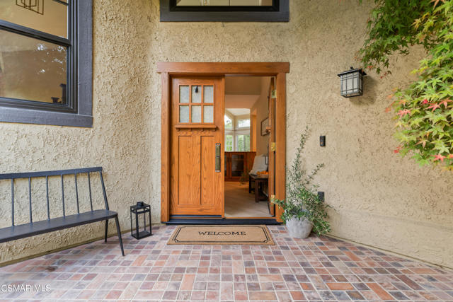 2008 Goldenrod Court, Westlake Village CA: https://media.crmls.org/mediaz/eb1ad18a-4cab-4a2e-84ad-88fa4bf6ca71.jpg