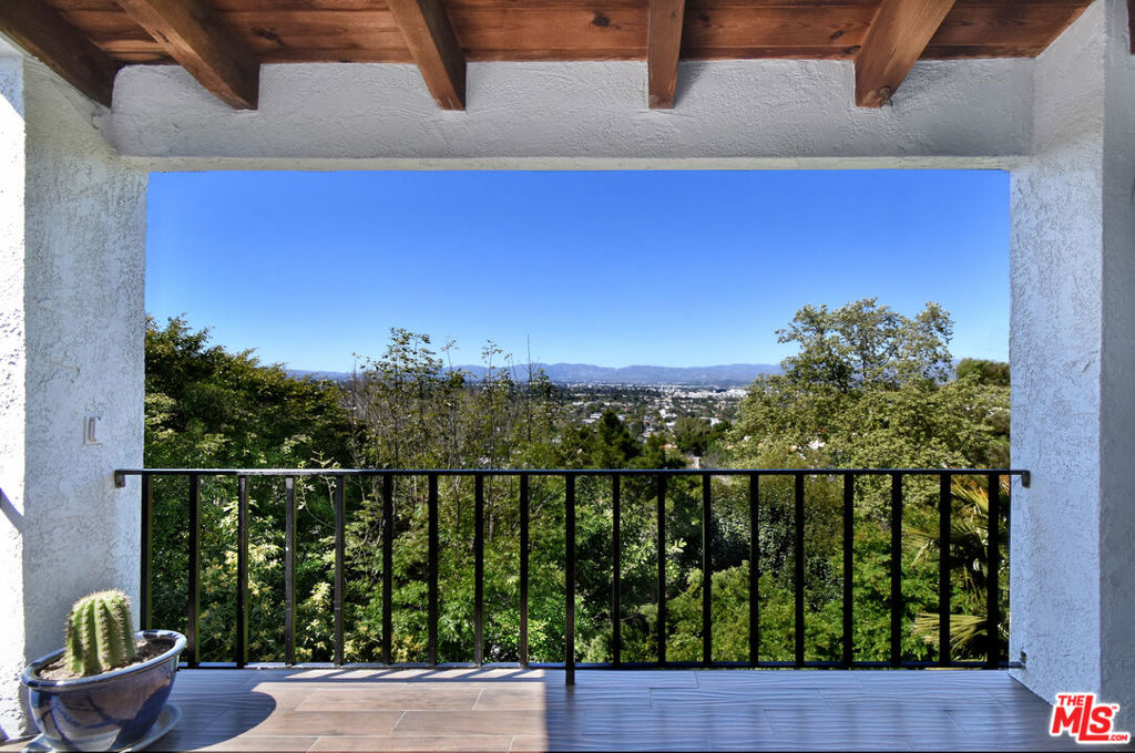 3609 Berry DriveStudio City img 5
