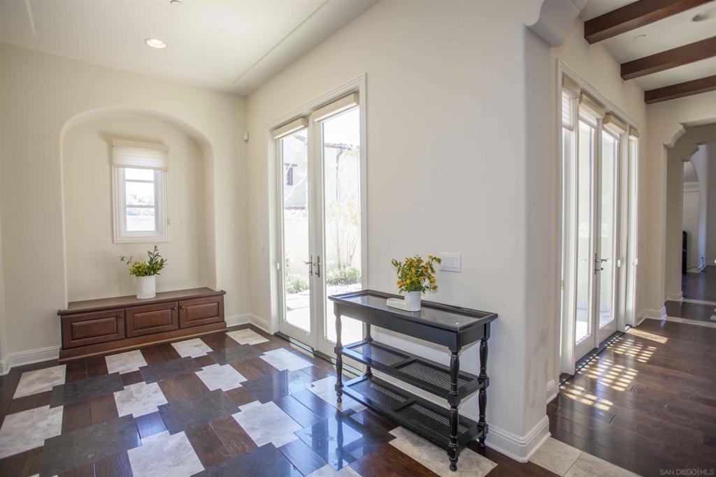 MLS #250040381SD image #7