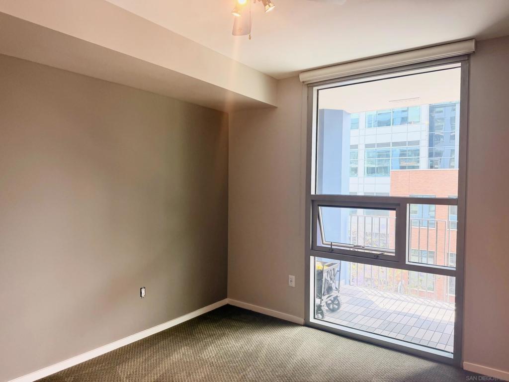 321 10th Ave ##502 - photo 7