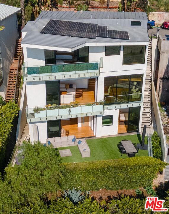 Drew Fenton | 17816 Porto Marina Way Pacific Palisades CA | MLS: 7418600