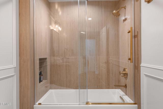 Detail Gallery Image 24 of 29 For 108 S El Molino Ave #106,  Pasadena,  CA 91101 - 3 Beds | 2/1 Baths