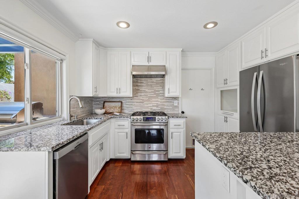 15333 Calle Juanito - photo 18