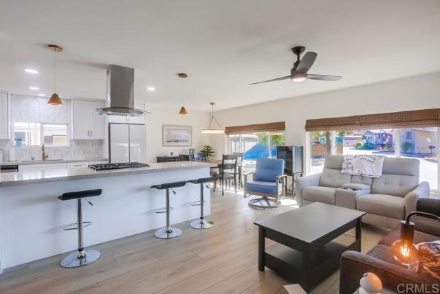 8301 Mission Gorge Road 301, Santee CA: https://media.crmls.org/mediaz/eb21c3bd-92e3-461d-94c7-0cdfe4dd041a.jpg
