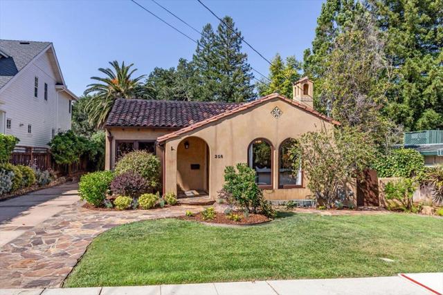 216 San Mateo Avenue, Los Gatos CA: https://media.crmls.org/mediaz/eb220141-8eaf-4978-a1d7-2ae8be42c016.jpg