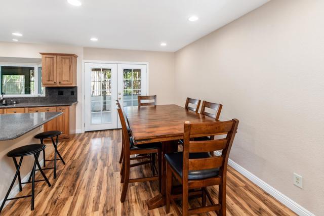 Detail Gallery Image 7 of 28 For 1502 N Ash St, Escondido,  CA 92027 - 4 Beds | 2/1 Baths