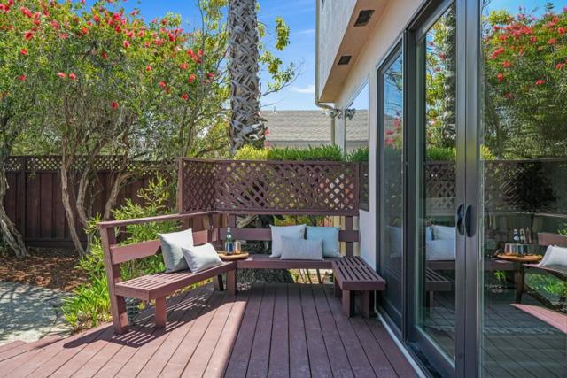 354 Port Royal Avenue, Foster City CA: https://media.crmls.org/mediaz/eb2418ca-cdbc-4ebc-a3c0-f1d2d30e2ae3.jpg