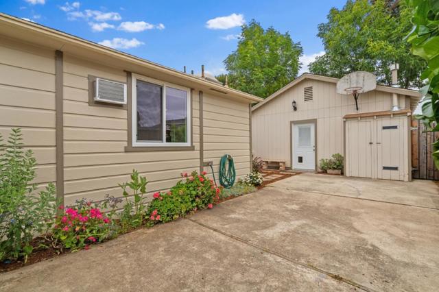 3150 Riddle Road, San Jose CA: https://media.crmls.org/mediaz/eb2426b4-d98c-4378-80a3-0d39c938c34f.jpg