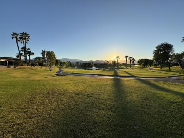 45187 Crystal Springs Drive, Indio CA: https://media.crmls.org/mediaz/eb25f384-64ba-487e-9859-014e402f6e2e.jpg