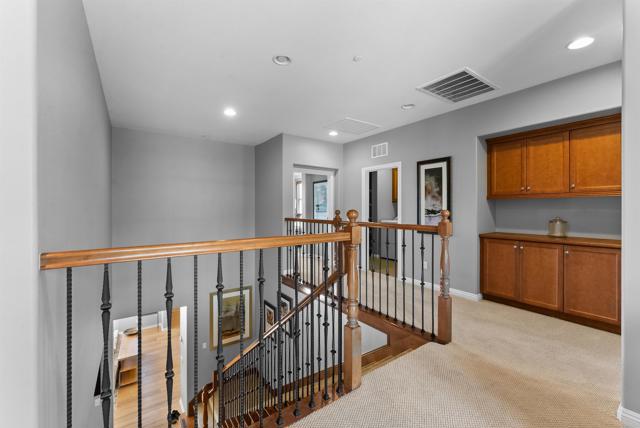 Detail Gallery Image 19 of 62 For 7090 Sitio Corazon, Carlsbad,  CA 92009 - 4 Beds | 3/1 Baths