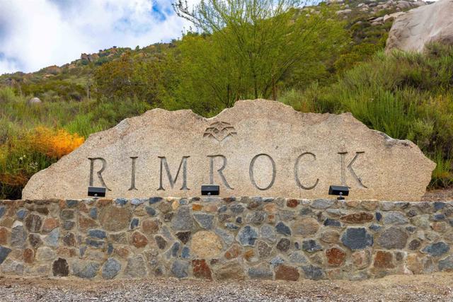 9698 Welk View Drive, Escondido CA: https://media.crmls.org/mediaz/eb261f93-8084-4b86-b441-08763425a848.jpg