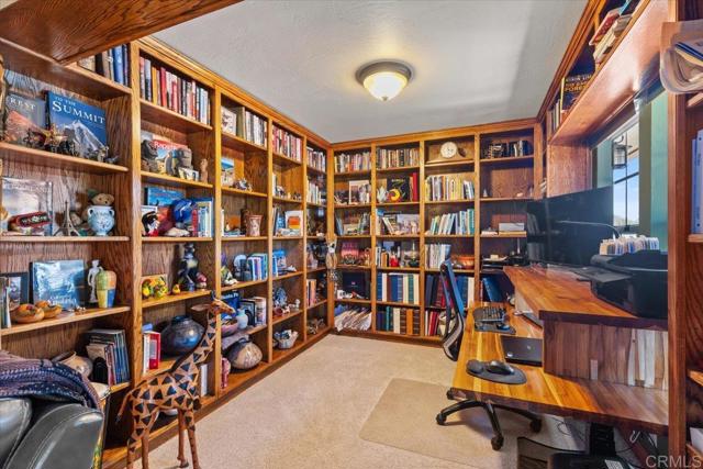 10499 Highway 79, Descanso CA: https://media.crmls.org/mediaz/eb281ce6-71b1-499c-b063-617abb9c3782.jpg