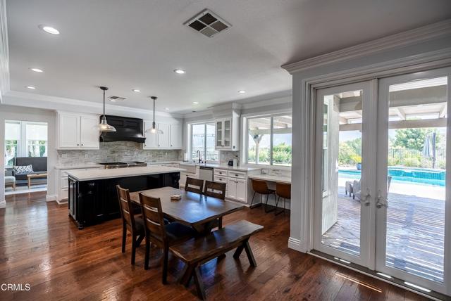 4414 Paseo Santa Rosa, Newbury Park CA: https://media.crmls.org/mediaz/eb2839fa-42e0-4d8b-b7e3-83427540600f.jpg