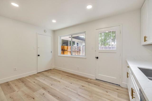 1134 Agatha Way, Sacramento CA: https://media.crmls.org/mediaz/eb2874c9-cfb5-4026-93c1-7648c7ab6cc0.jpg