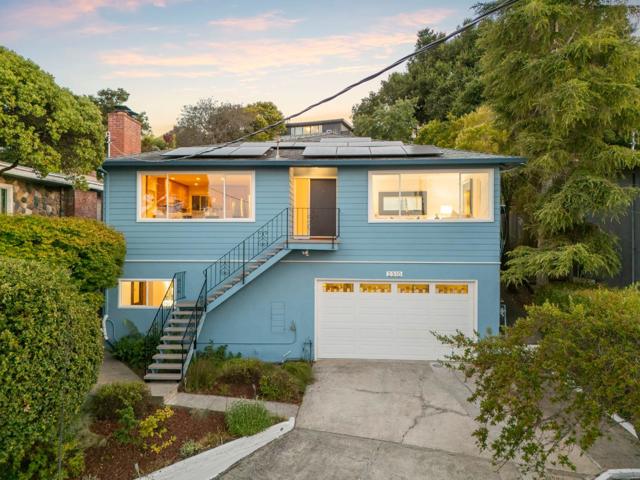 2310 Wooster Avenue, Belmont CA: https://media.crmls.org/mediaz/eb29c9d7-64f9-4c69-a1e2-d01132dfc057.jpg
