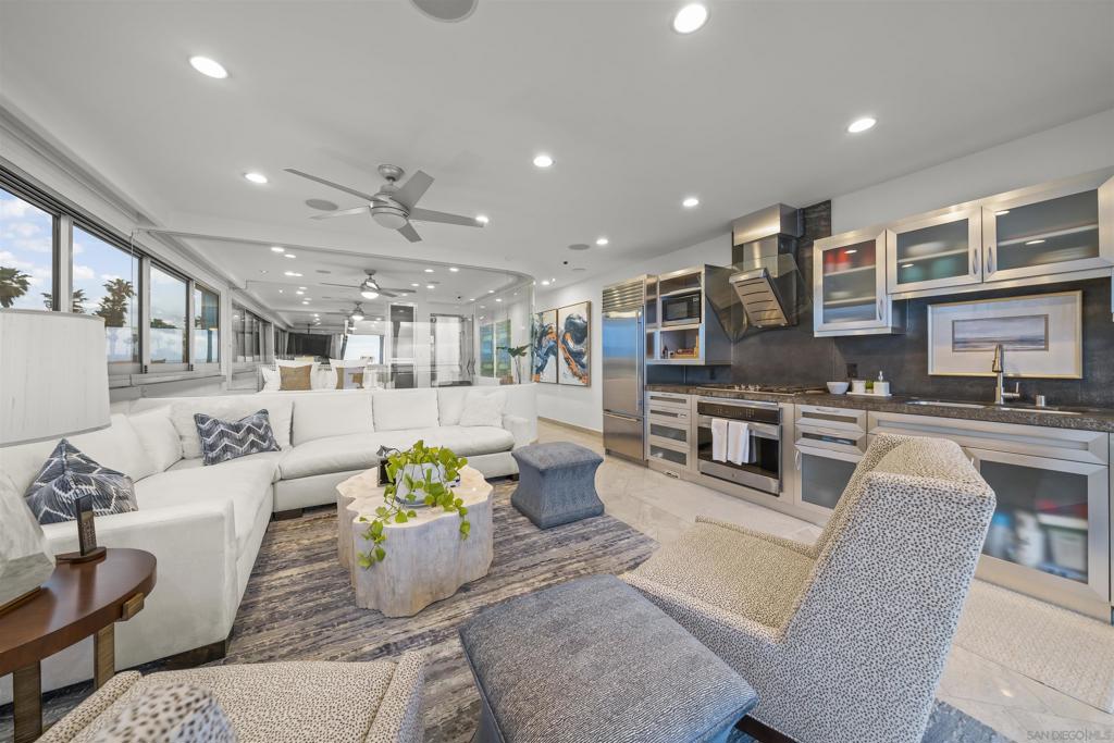 2999 Ocean Front Walk - photo 7
