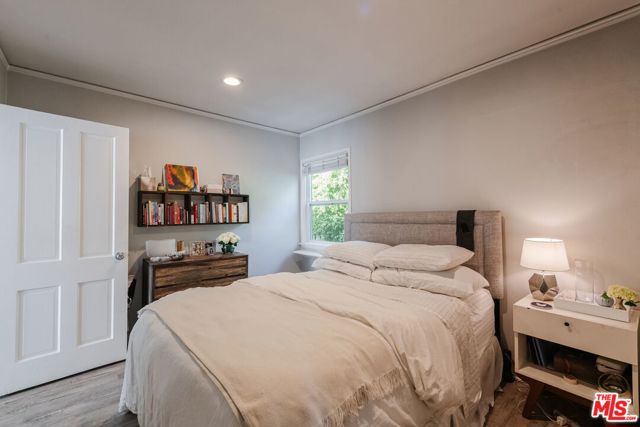 617 Westmount Drive, West Hollywood CA: https://media.crmls.org/mediaz/eb2dd390-24e4-4e57-bef5-31679648c09a.jpg