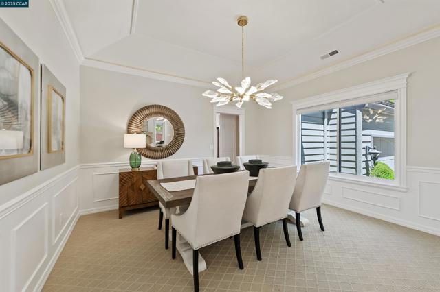 4343 Quail Run Ln, Danville CA: https://media.crmls.org/mediaz/eb2df501-5503-49f9-bc47-4cf325a8d36d.jpg