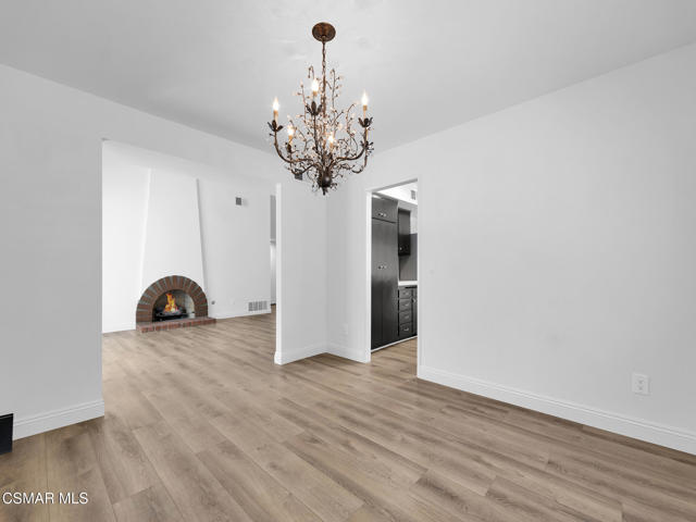 3950 United Road, Agoura Hills CA: https://media.crmls.org/mediaz/eb2e014b-378d-43f4-95ae-6bd56b7f869c.jpg