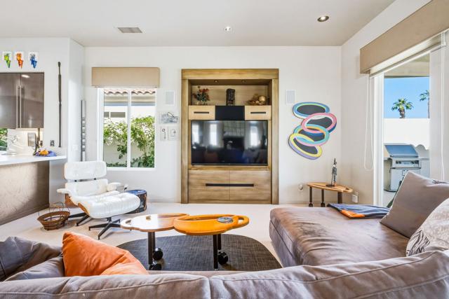 896 Mesa Grande Drive, Palm Desert, CA 92211