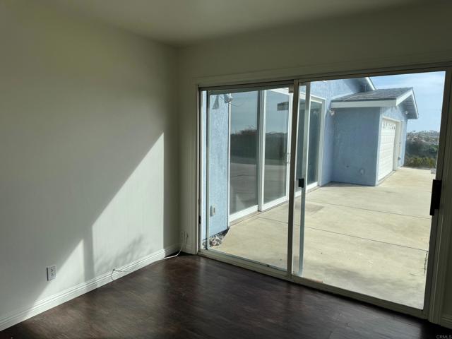 Detail Gallery Image 21 of 23 For 901 San Juan Pl, Oceanside,  CA 92058 - 4 Beds | 2 Baths