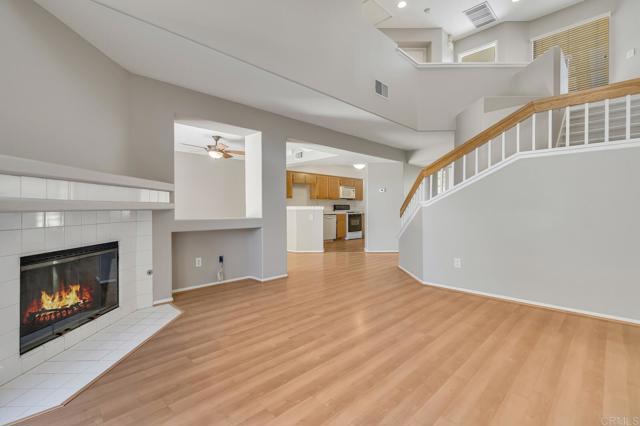 Detail Gallery Image 6 of 37 For 421 S Rosemary Ln, Anaheim Hills,  CA 92808 - 2 Beds | 2/1 Baths