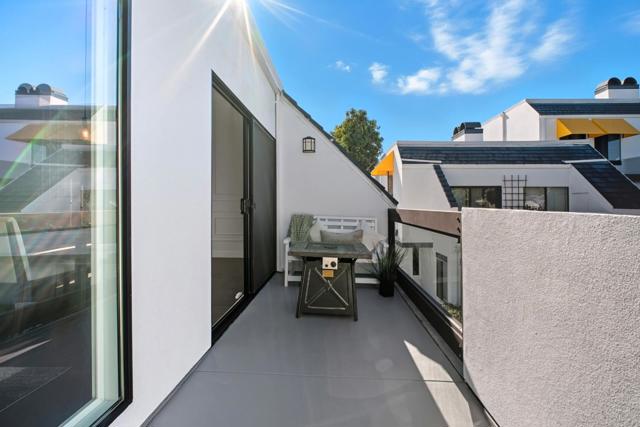 831 Balboa Lane, Foster City CA: https://media.crmls.org/mediaz/eb303cc1-ebd6-4b46-a286-c891fdb74c5d.jpg