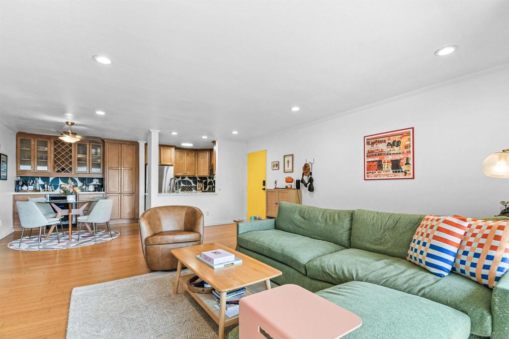 3940 Dove Street - photo 8