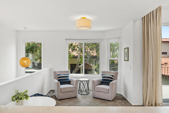 2287 Martinique Lane, Oxnard CA: https://media.crmls.org/mediaz/eb312cc3-72b9-44f7-9494-90de20dc827d.jpg