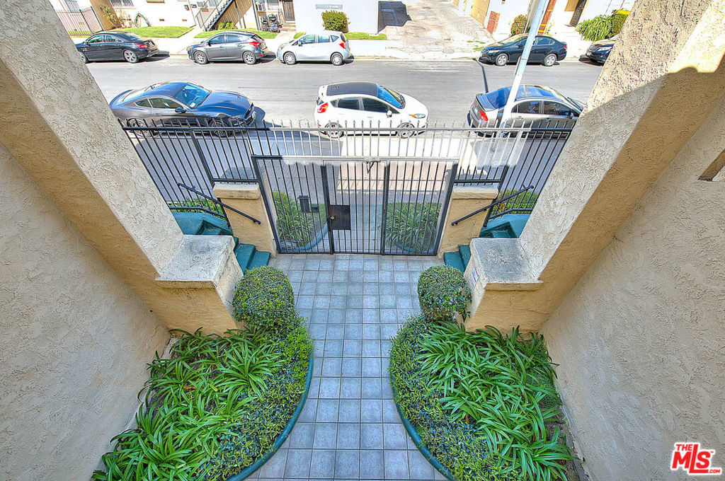 MLS #25616885 image #13