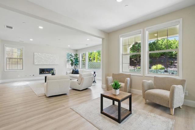 13560 Tierra Vista Circle, San Diego CA: https://media.crmls.org/mediaz/eb315396-bcd8-47cb-8223-87d9caa63504.jpg