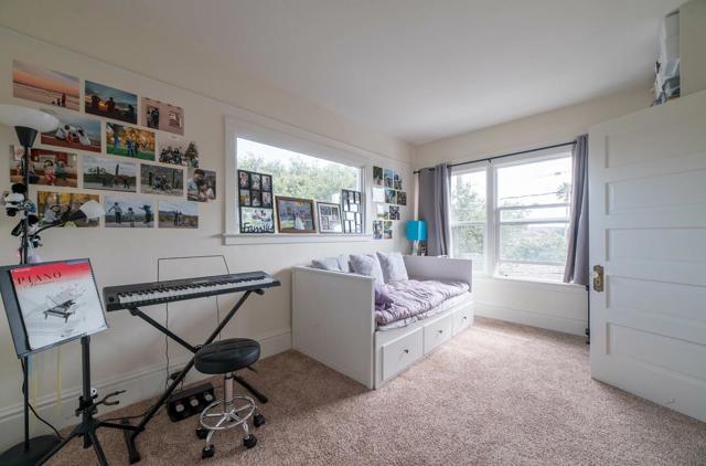 206 Cypress Avenue, Pacific Grove CA: https://media.crmls.org/mediaz/eb3193e6-8f63-4d36-a0fd-0f4cdcd66787.jpg