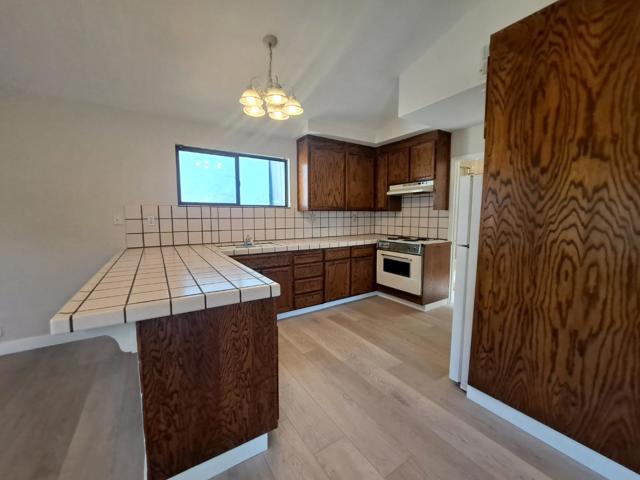 155 Nob Hill Terrace, Morgan Hill CA: https://media.crmls.org/mediaz/eb328a5a-6e7d-4cf6-ab6f-028ad9e21d3c.jpg